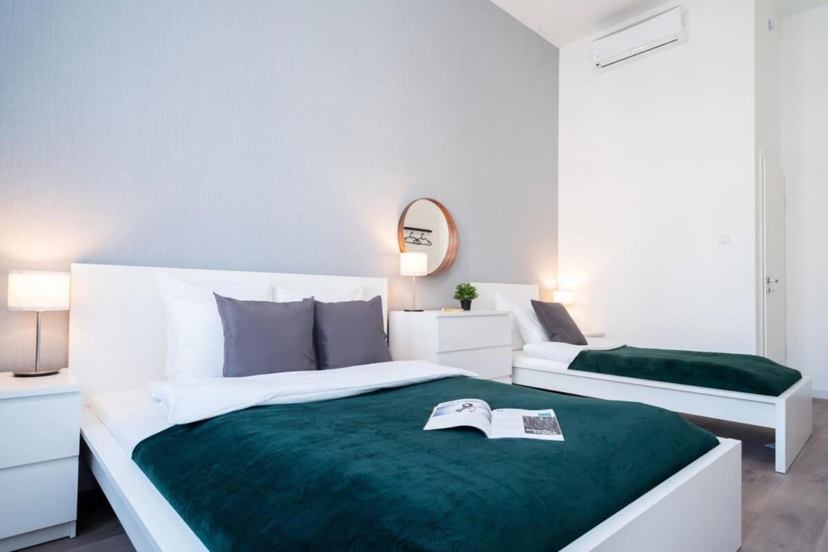 Large Apartment At Perfect Central Location Budapeszt Zewnętrze zdjęcie